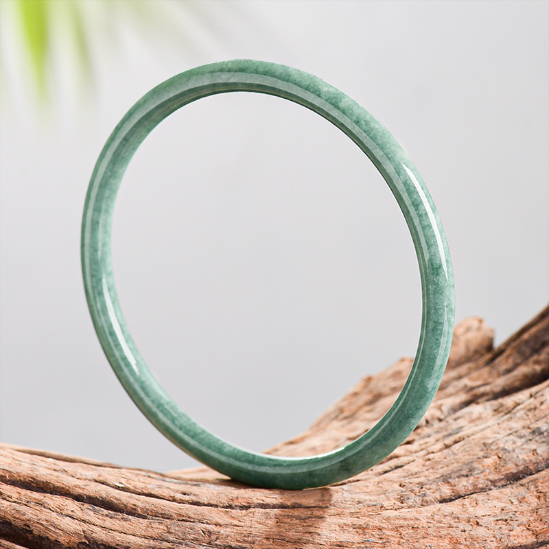 Vintage Fashion Design - Natural Burmese Jadeite Bracelet Bangle Real