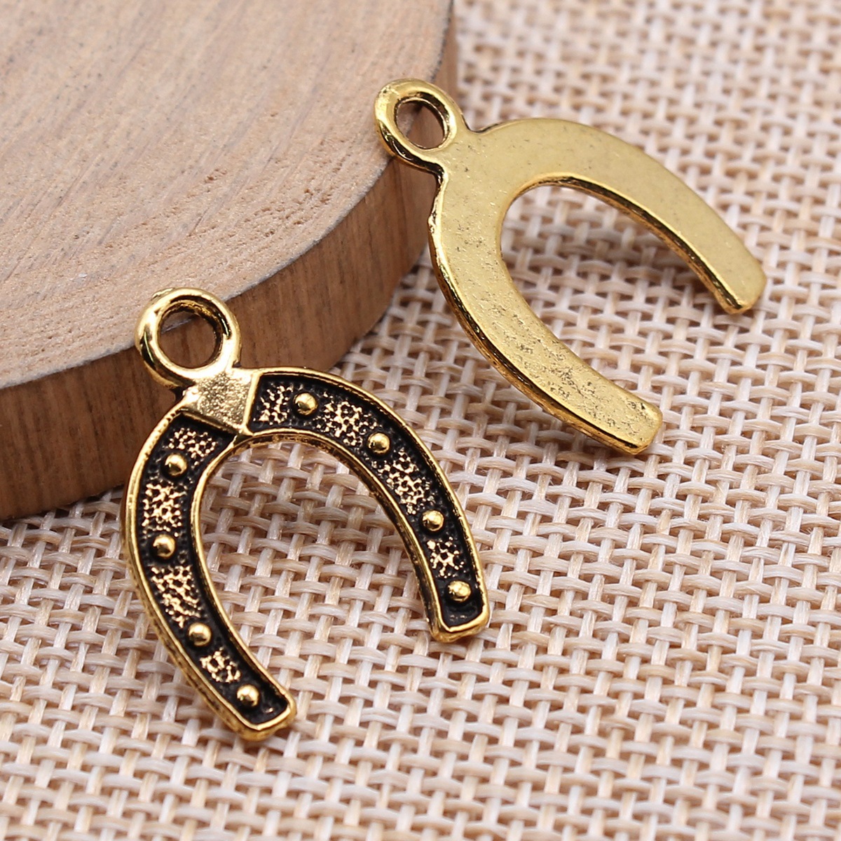 40pcs 23x18mm(0.91x0.71inch) 4 - огляд і ціна Vintage Fashion Wholesale