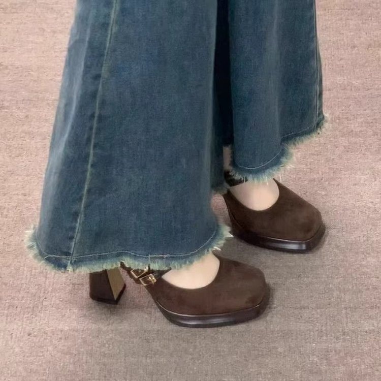 Vintage Thick High Women Mary  - огляд і ціна Vintage Fashion Ladies