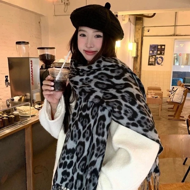 2025 New Retro Silk Leopard Pa - огляд і ціна Vintage Fashion Patterns