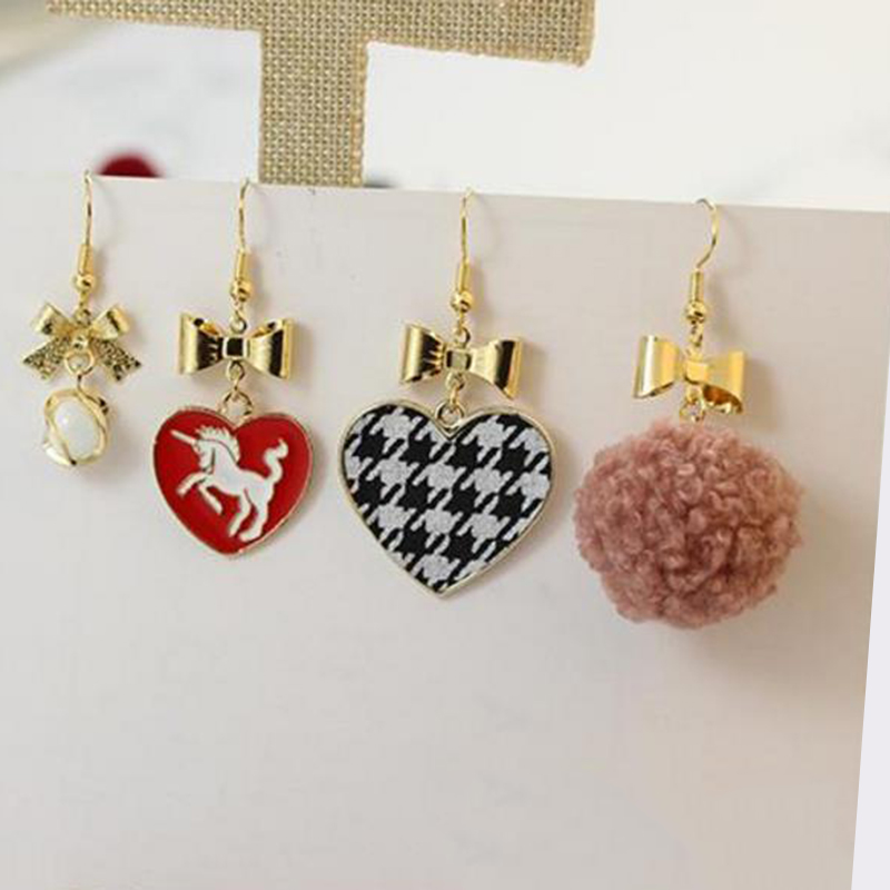 Vintage Antique Gold Bow Charm - огляд і ціна Vintage Fashion Nz
