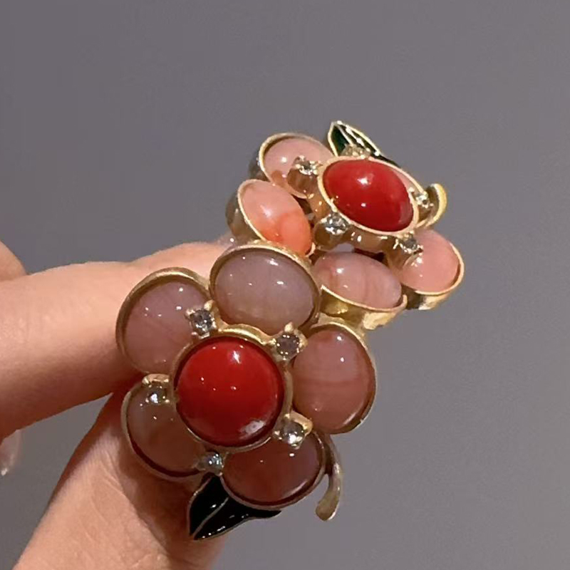 Vintage Natural Stone Pink Flo - огляд і ціна Vintage Fashion Trends 2026