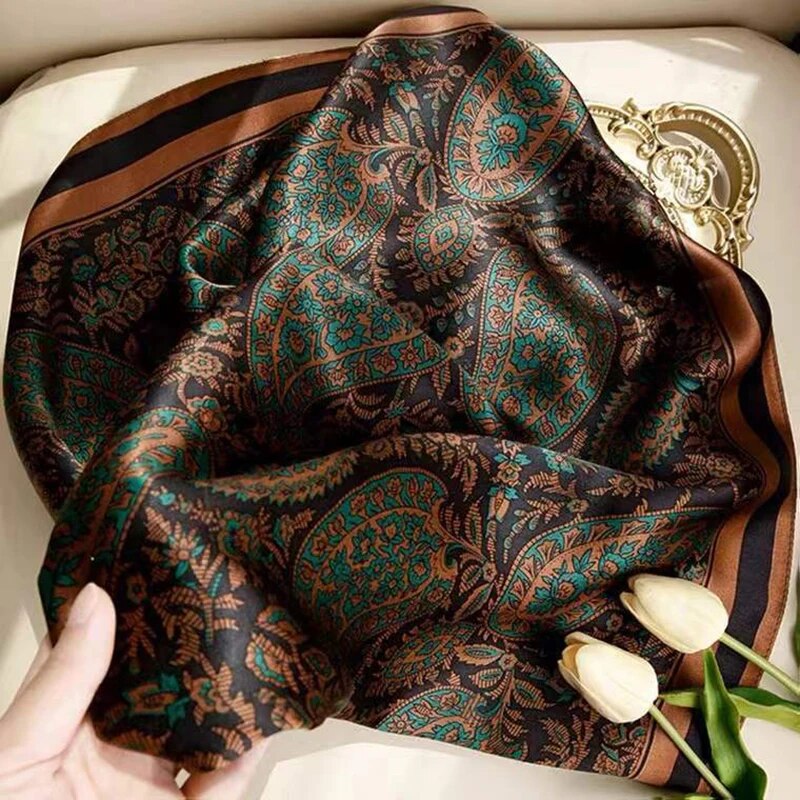 Paisley Print Square Scarf Vin - огляд і ціна Vintage Fashion Patterns